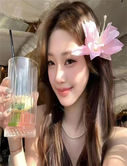 武侠剧热夏总裁跑去当舔狗啦欣赏手册：如何解读深层的象征意义 丰富文化知识